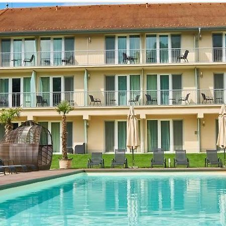 Sunshine 208 Apartman بالاتونسزارسكو المظهر الخارجي الصورة
