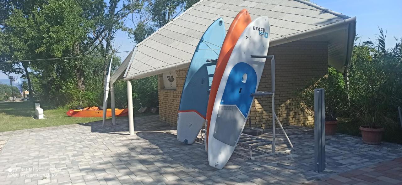 Sunshine 208 Apartman بالاتونسزارسكو المظهر الخارجي الصورة